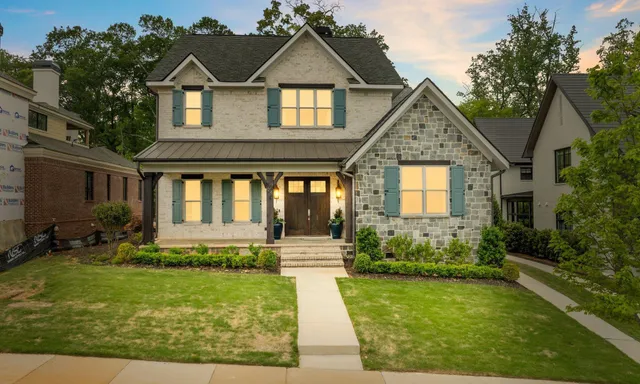24 Gardenview Avenue