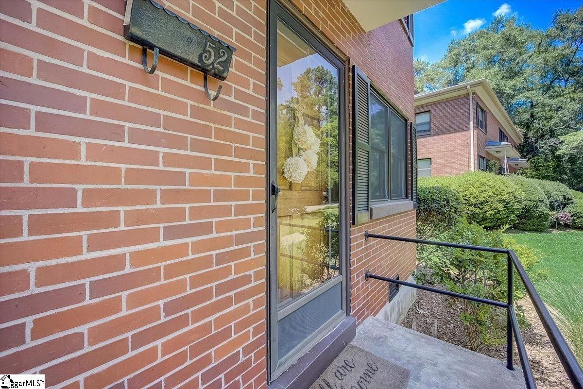 Property image 3 at 52 Faris Circle, Greenville, SC 29605