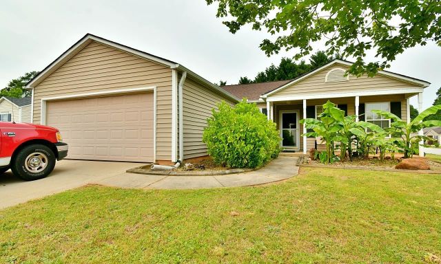2 Rustling Creek Court
