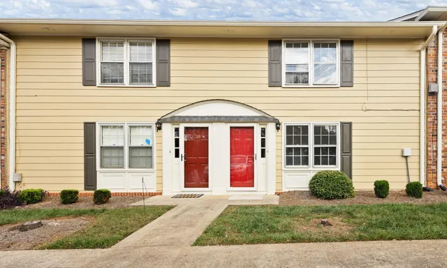 710 Hunts Bridge Road