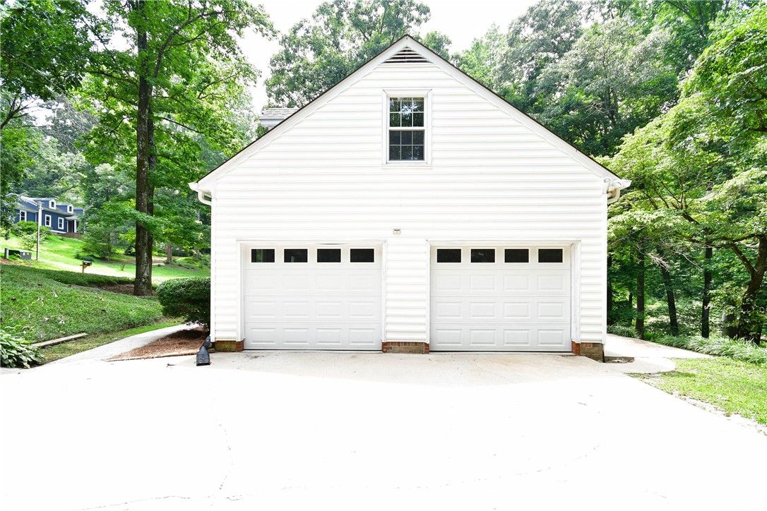 Property image 5 at 204 Old Forest Road, Easley, SC 29640