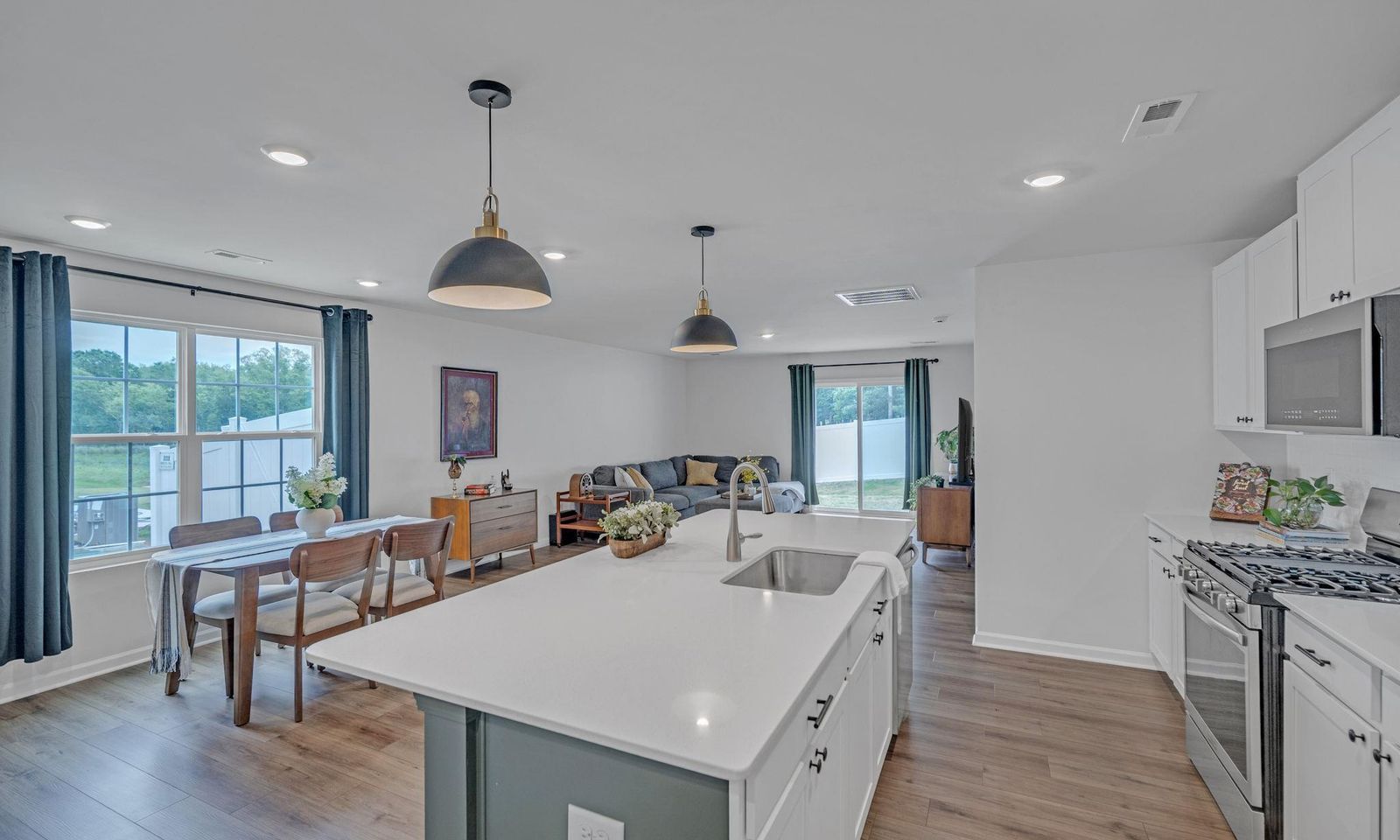 Property image 4 at 120 Broadtree Circle, Greenville, SC 29605