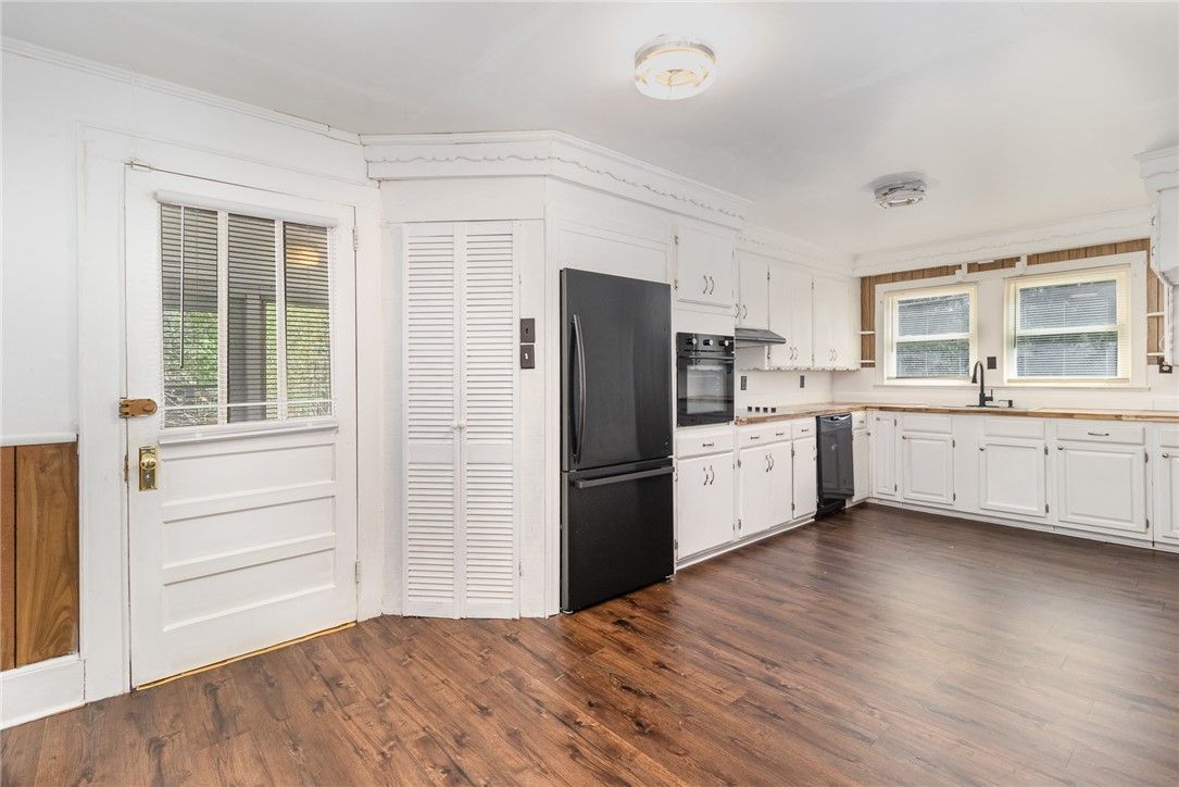 Property image 5 at 96 Main Street, Pelzer, SC 29669