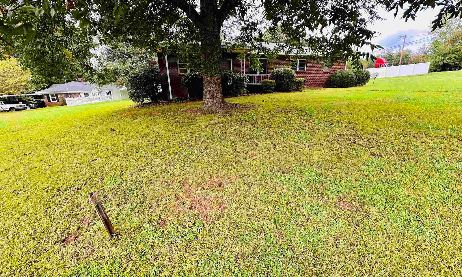 Property image 4 at 111 Tanglewood Drive, Greenville, SC 29611