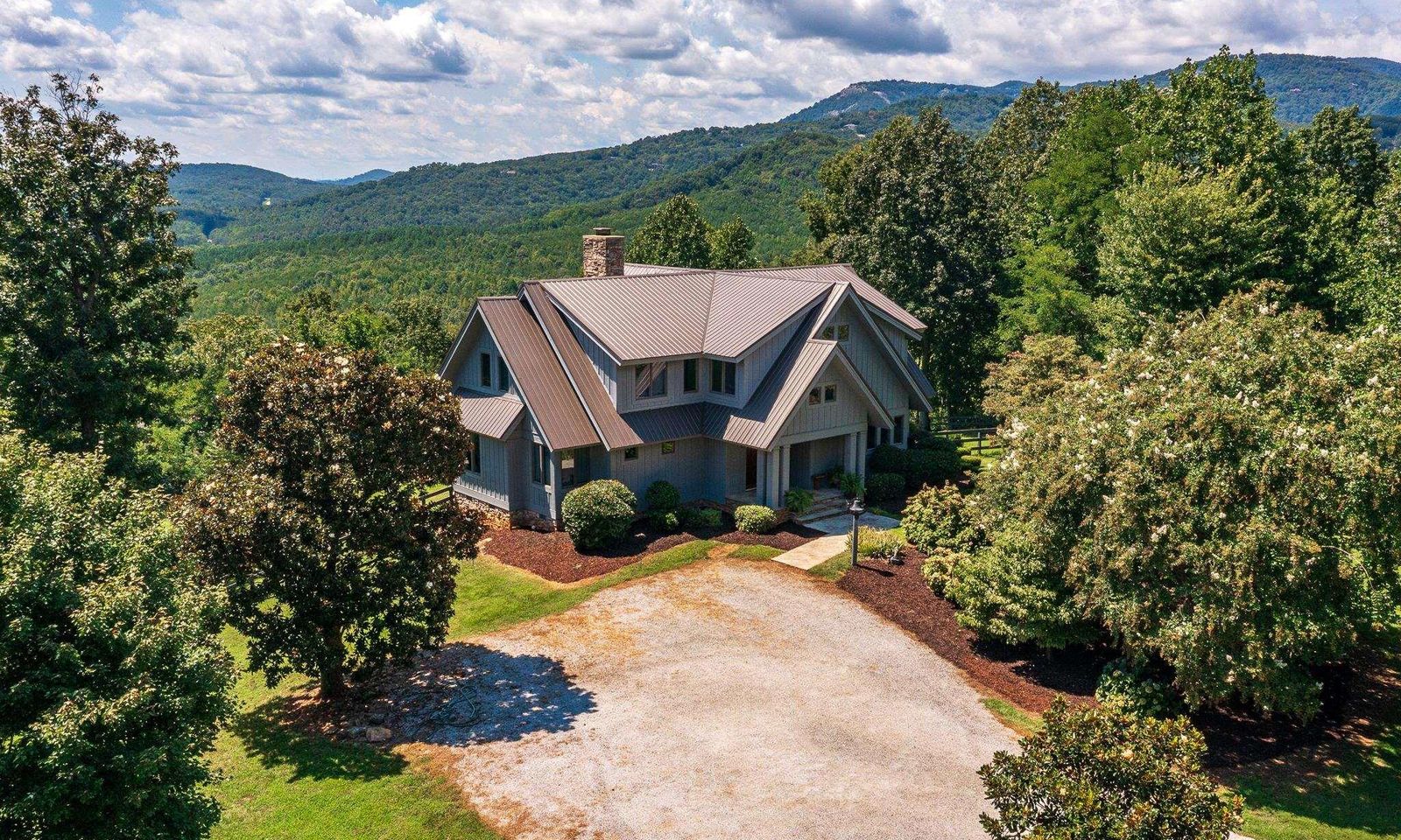Property image 1 at 19 Knob Hill Lane, Landrum, SC 29356