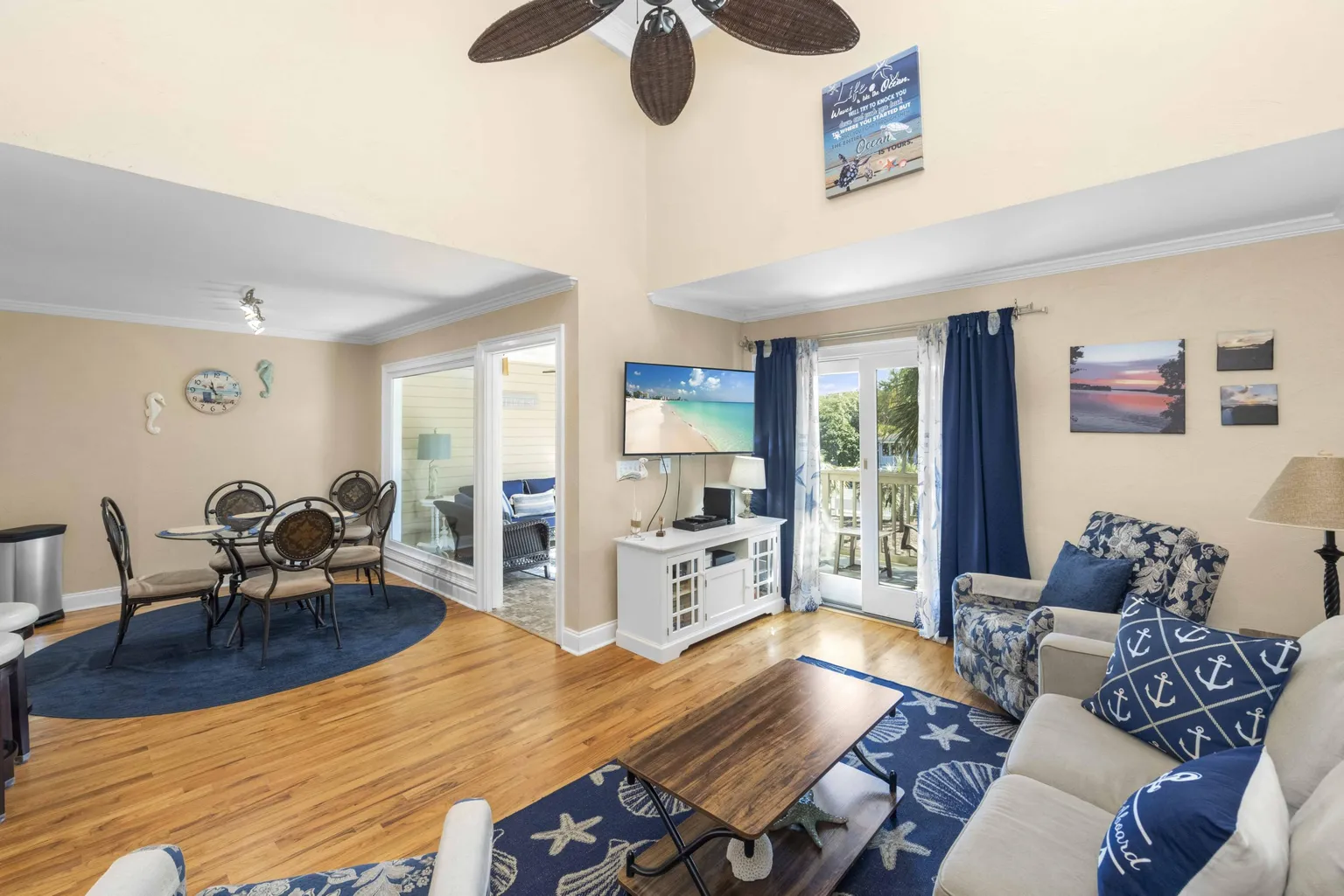 Courtside Villas