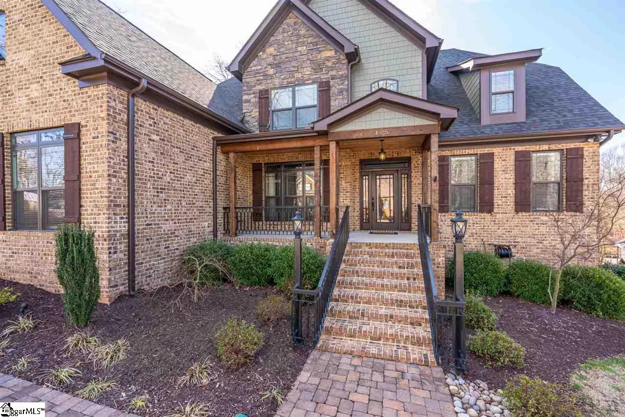 Property image 2 at 105 Glen Meadows Drive, Simpsonville, SC 29680