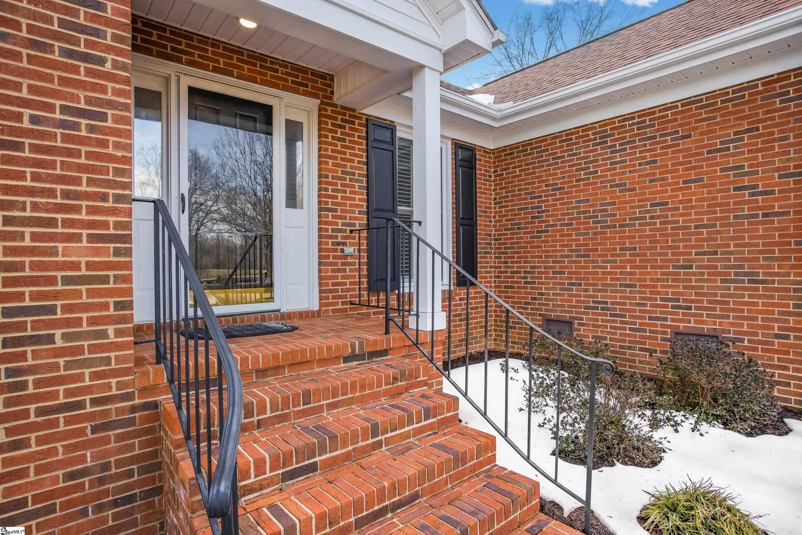 Property image 4 at 115 River Oaks Road, Greer, SC 29650