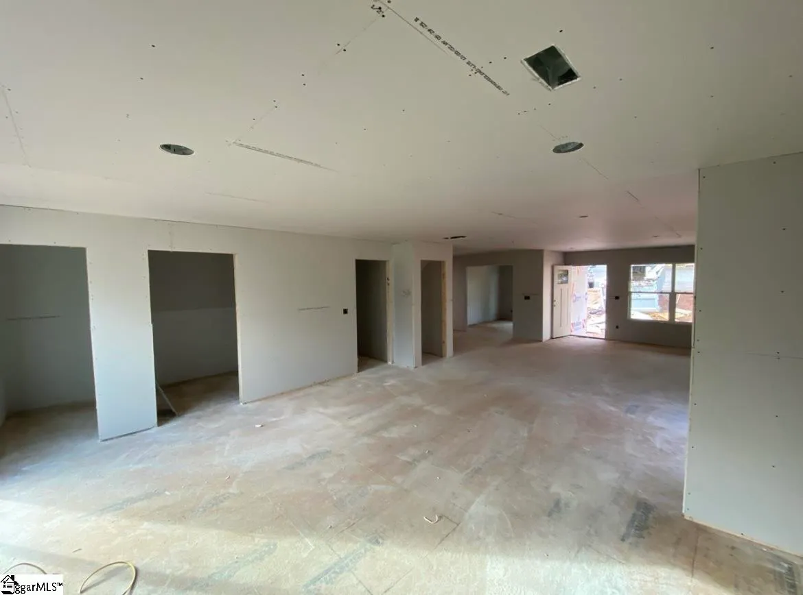 Property image 3 at 134 Glen Willow Court, Greer, SC 29650-2569