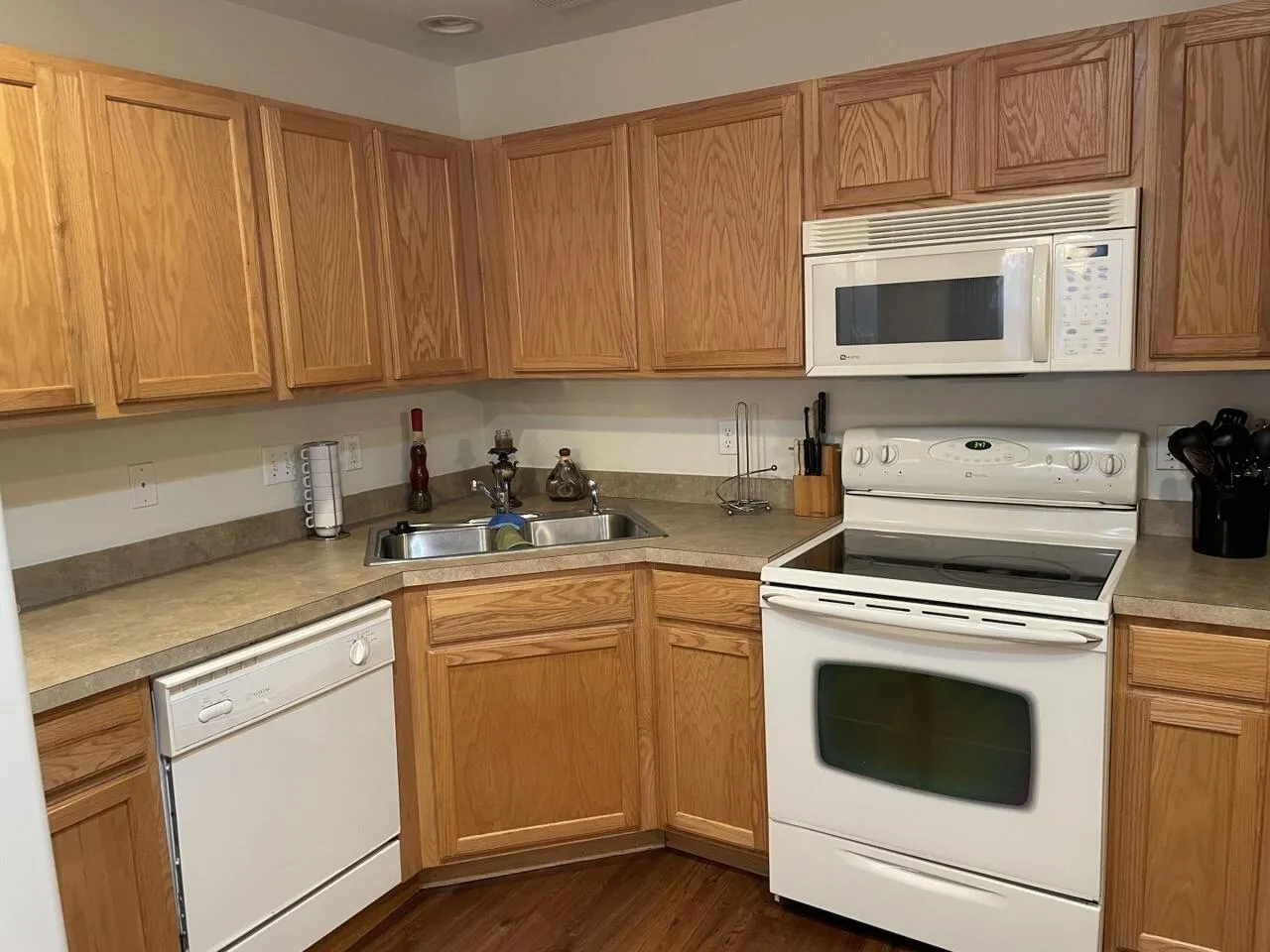 Property image 5 at 8634 Grassy Oak Trail, North Charleston, SC 29420