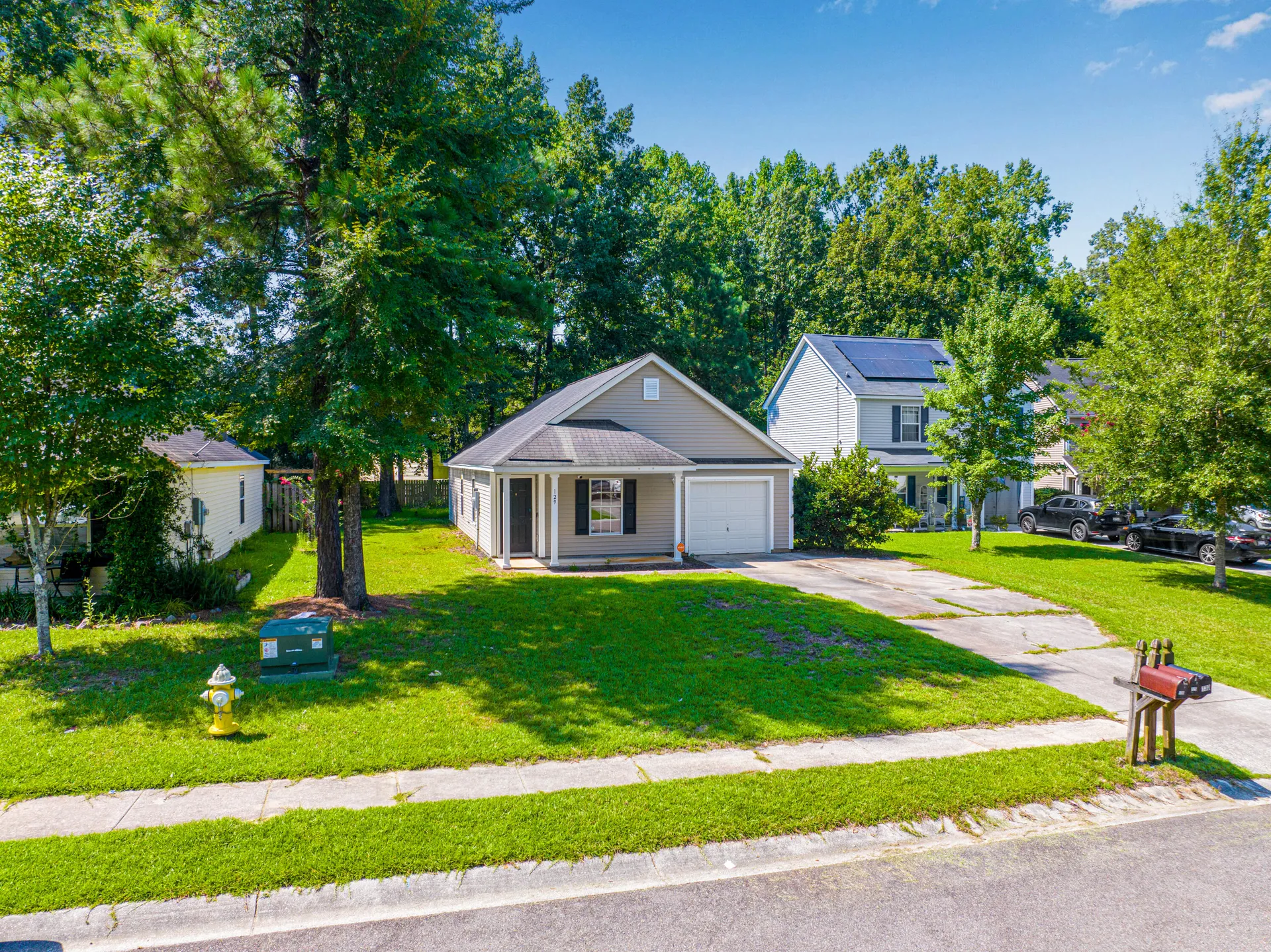 Property image 2 at 129 Ducane Street, Summerville, SC 29483