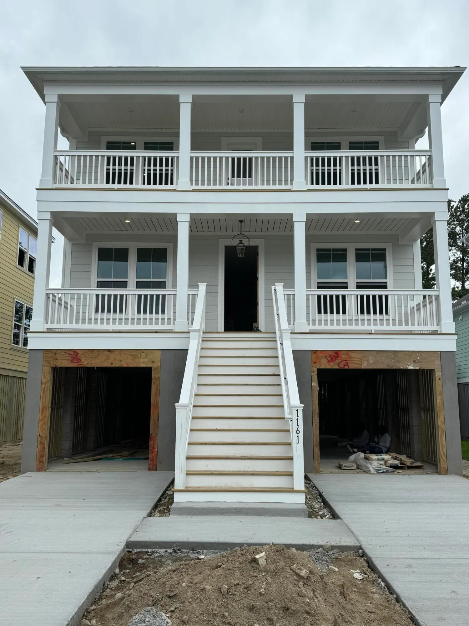 1161 Oak Bluff Avenue