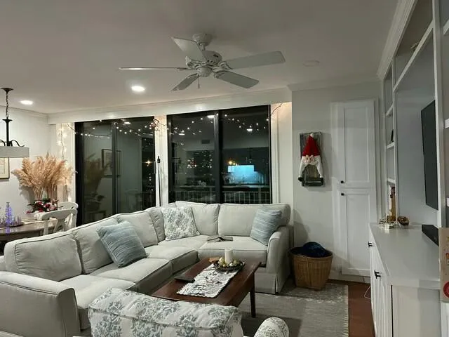 Property image 3 at 330 Concord Street 6c, Charleston, SC 29401