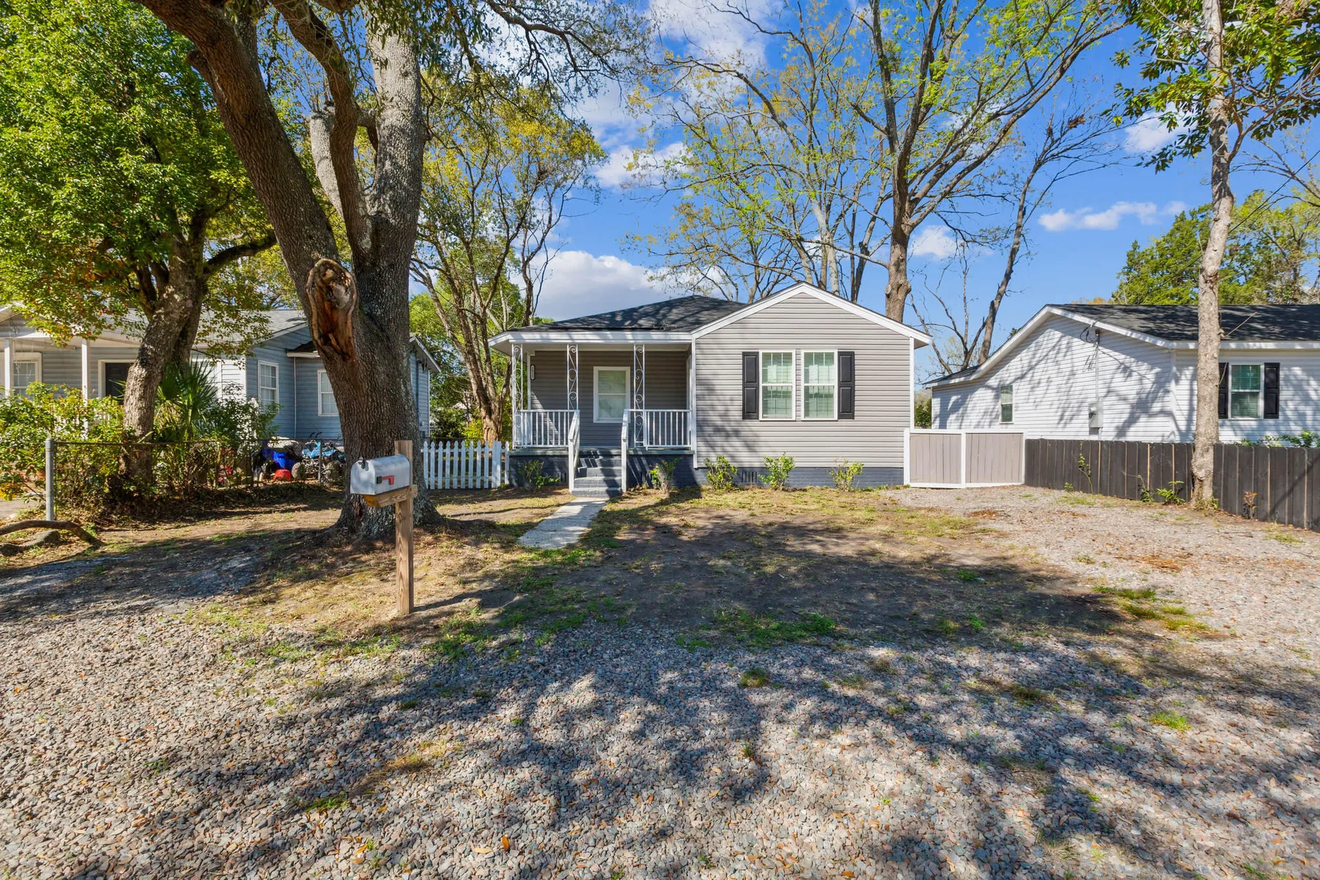 2925 Alabama Drive