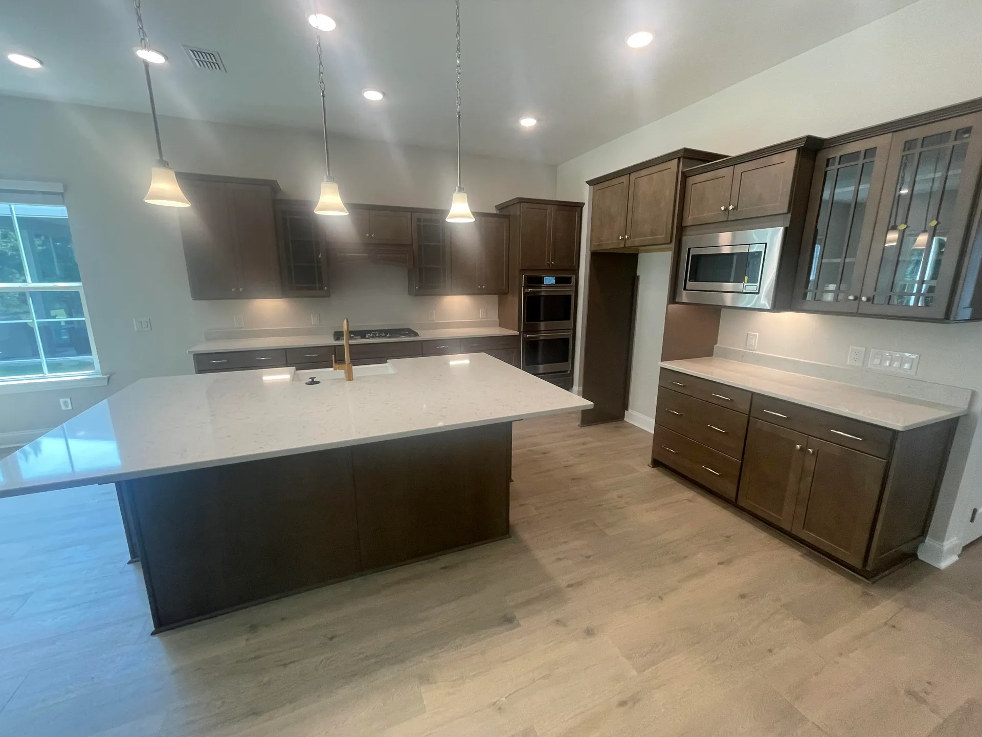 Property image 2 at 626 Marsh Cove Circle, Summerville, SC 29486
