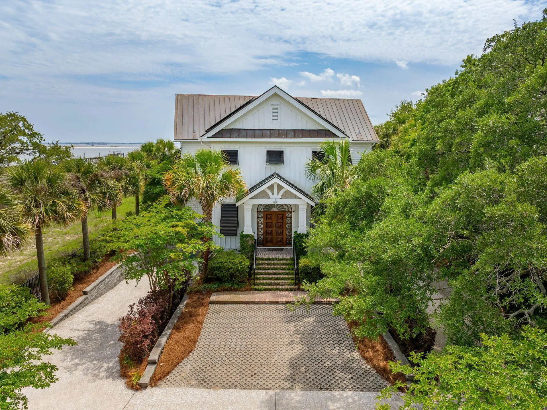 Property image 5 at 104 Beach Street, Mount Pleasant, SC 29464