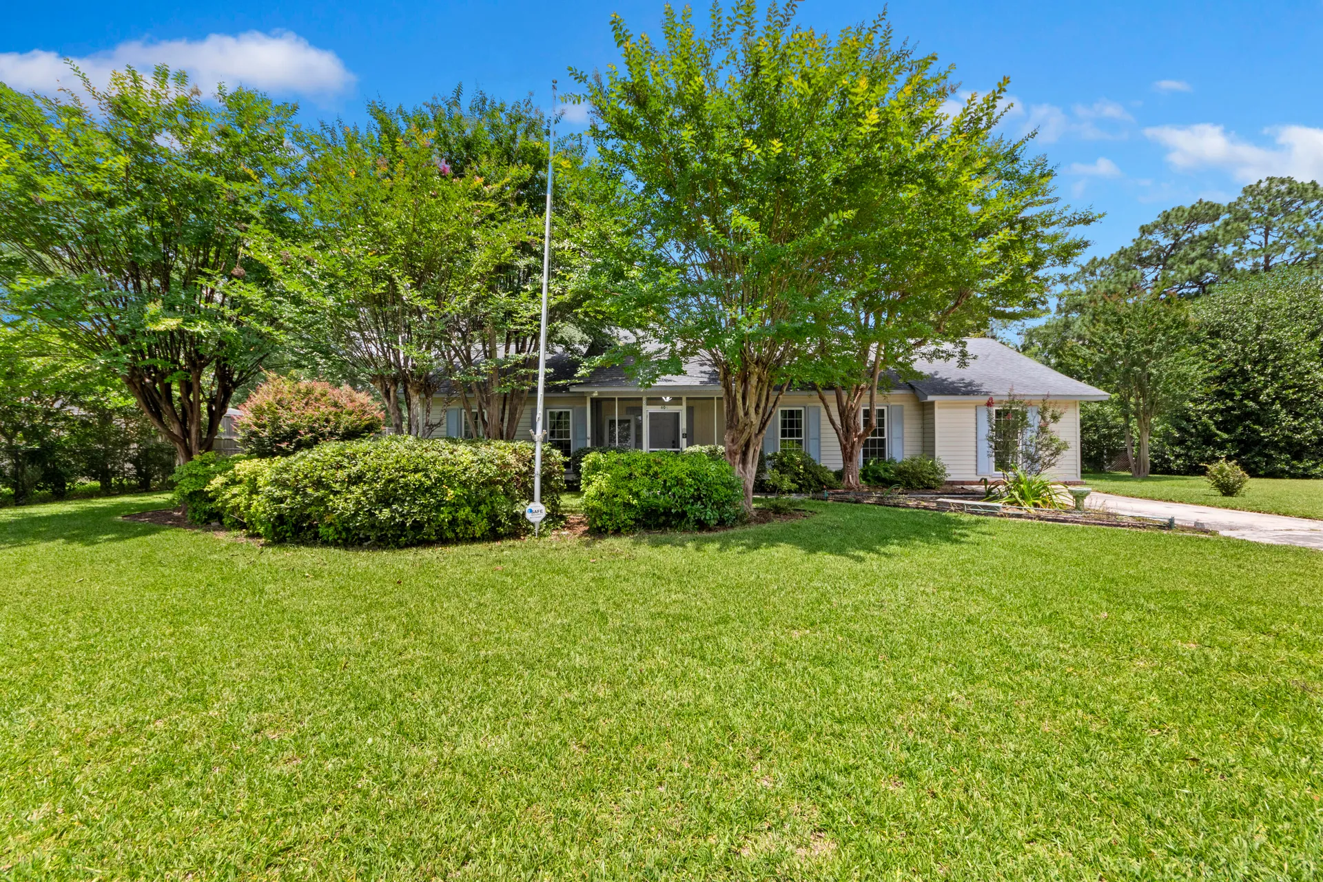 Property image 2 at 604 Longstreet Street, Summerville, SC 29486