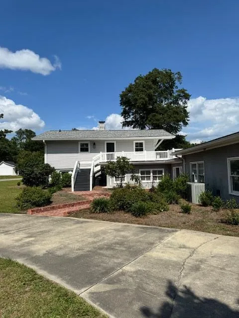 Property image 2 at 1129 Levi Street, Manning, SC 29102