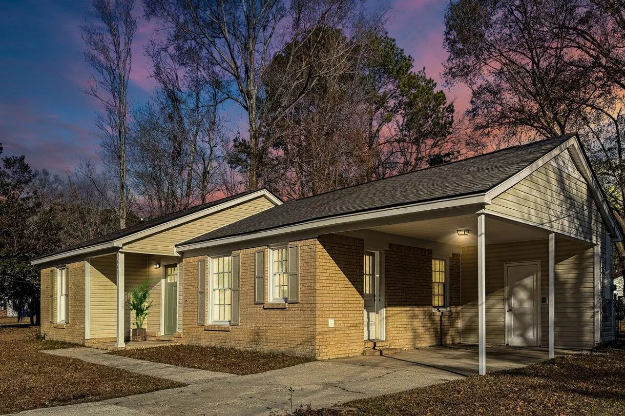 Property image 3 at 7640 Hillview Lane, North Charleston, SC 29420