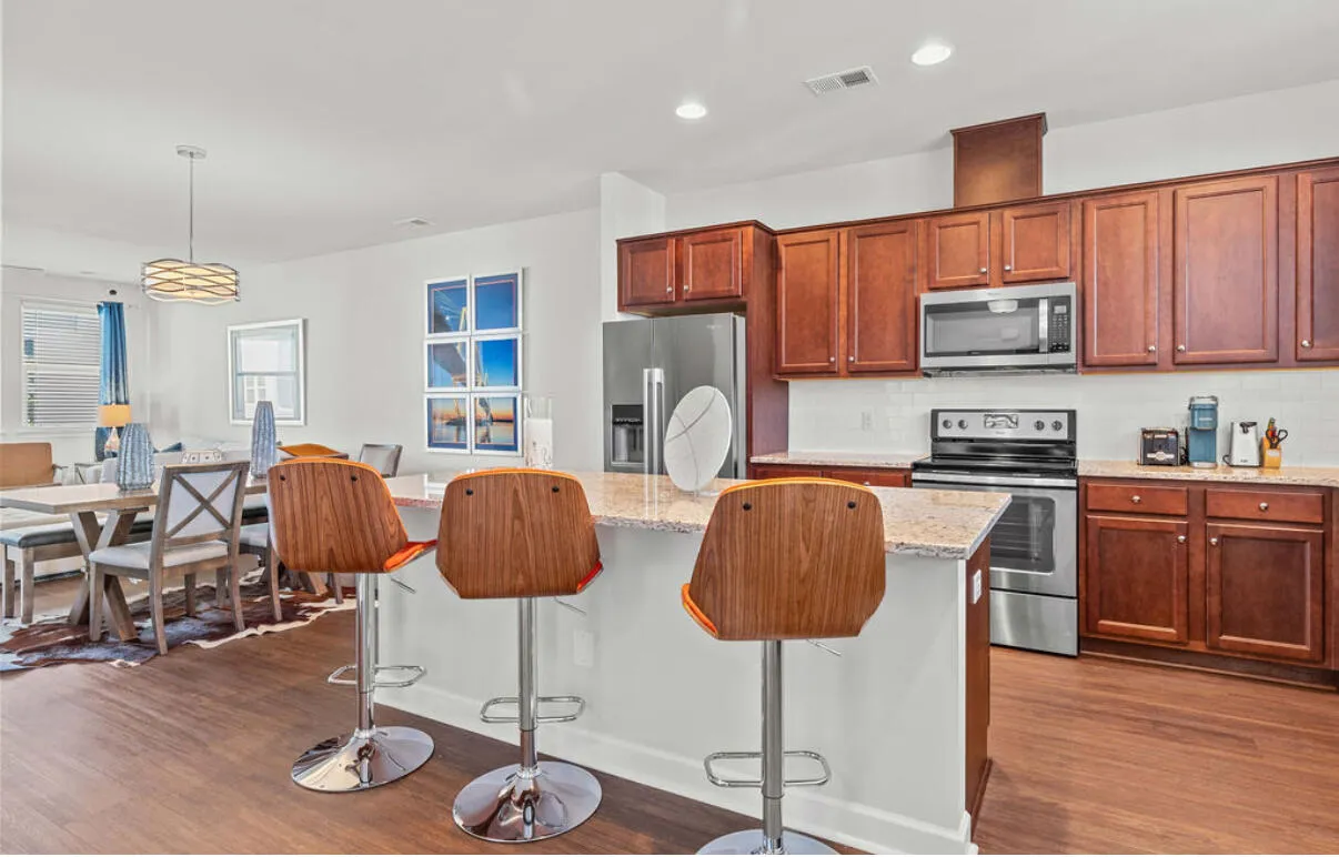 Property image 3 at 534 Mclernon Trace, Johns Island, SC 29455