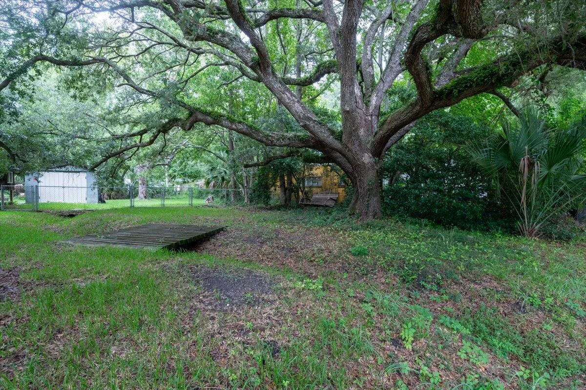 Property image 3 at 1618 Evergreen Street, Charleston, SC 29407