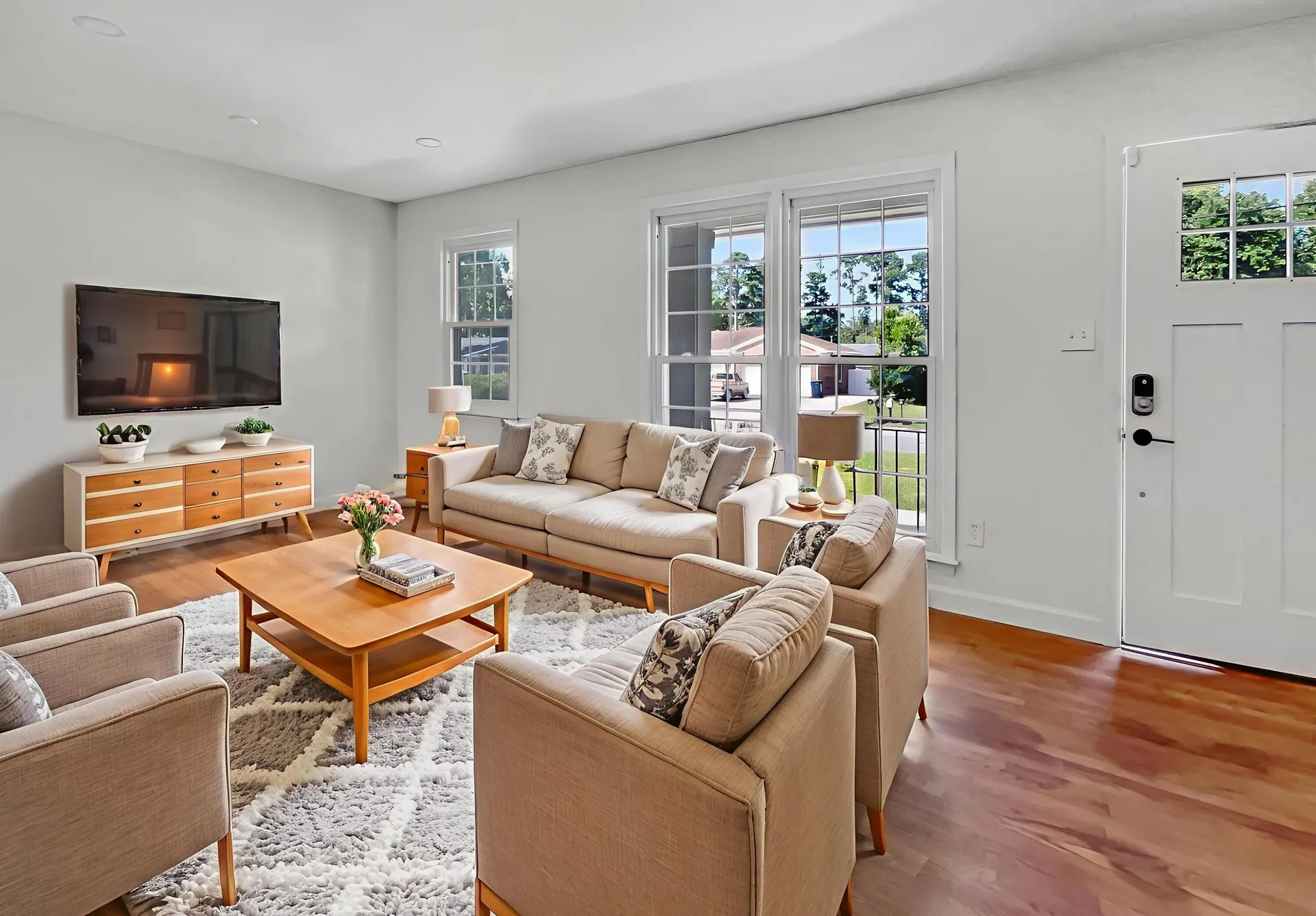 Property image 2 at 109 Washington Drive, Ladson, SC 29456