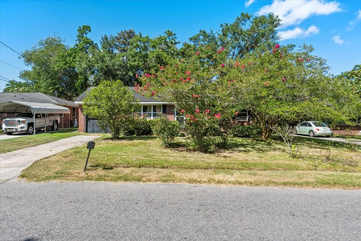 Property image 2 at 5810 Chaucer Drive, Hanahan, SC 29410
