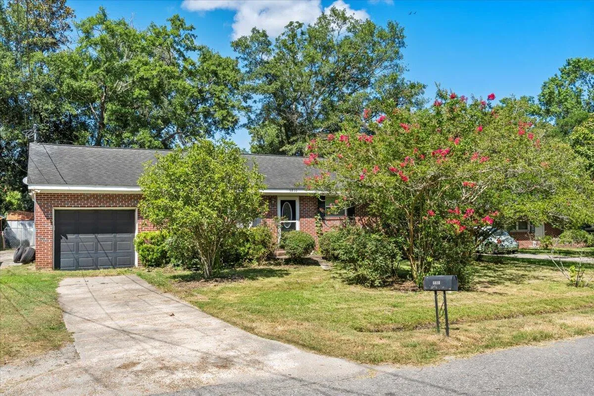 Property image 4 at 5810 Chaucer Drive, Hanahan, SC 29410