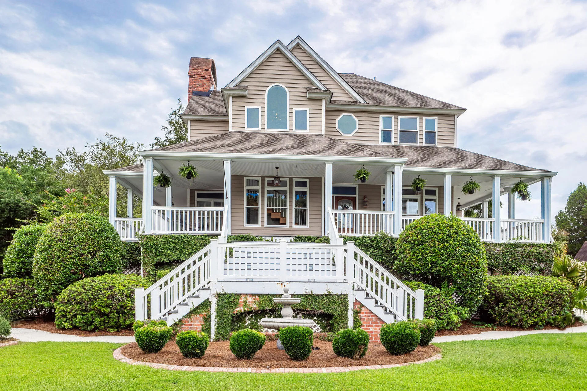 1802 Canal Drive
