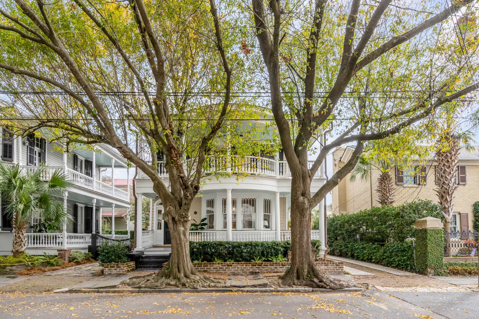 Property image 3 at 18 Logan Street, Charleston, SC 29401