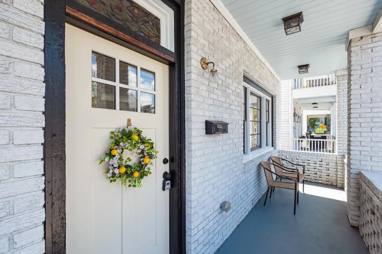 Property image 3 at 272 Coming Street C, Charleston, SC 29403