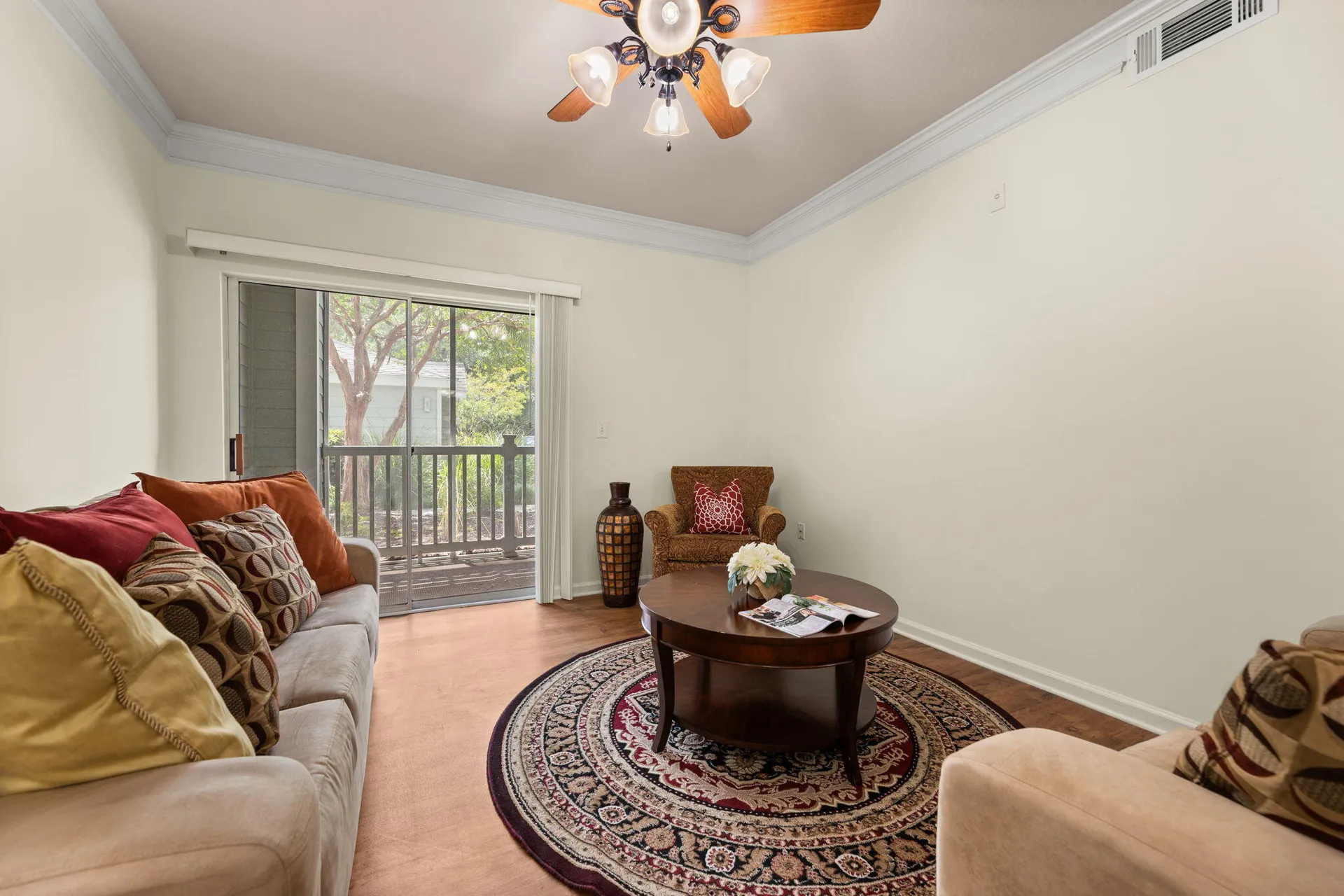 Property image 2 at 1300 Park West Boulevard 813, Mount Pleasant, SC 29466