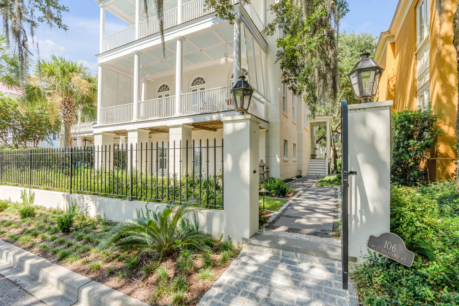 Property image 4 at 106 W Shipyard Road, Mount Pleasant, SC 29464