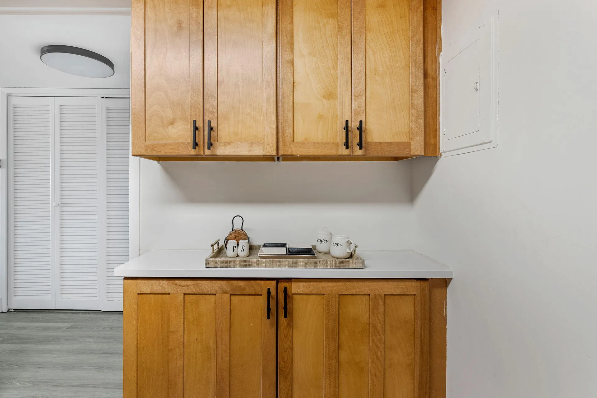 Property image 5 at 14 Lockwood Drive 1c, Charleston, SC 29401