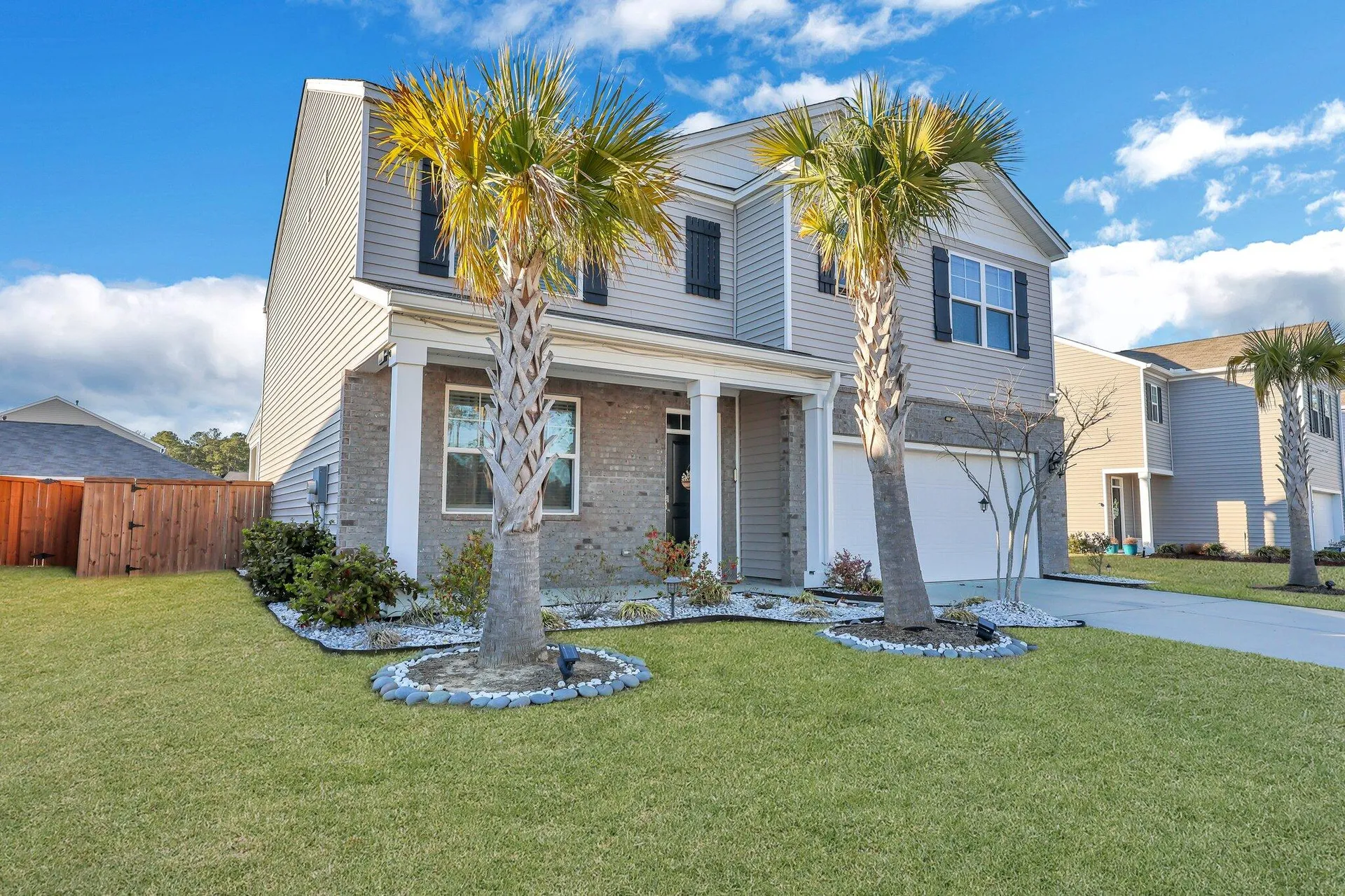 302 Willow Pointe Circle