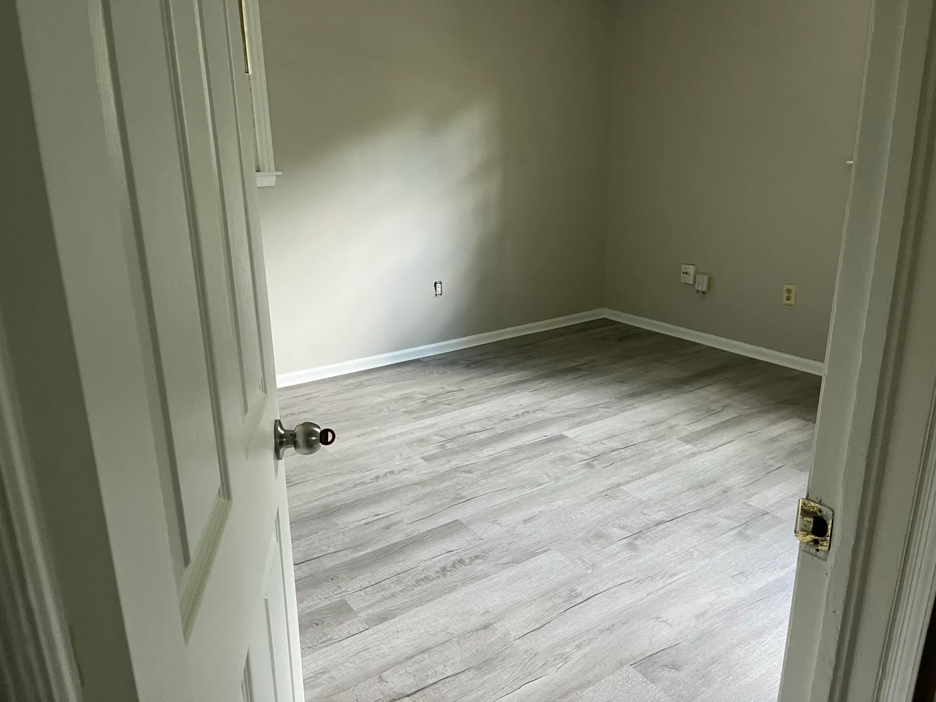 Property image 4 at 4852 Foxwood Drive, North Charleston, SC 29418