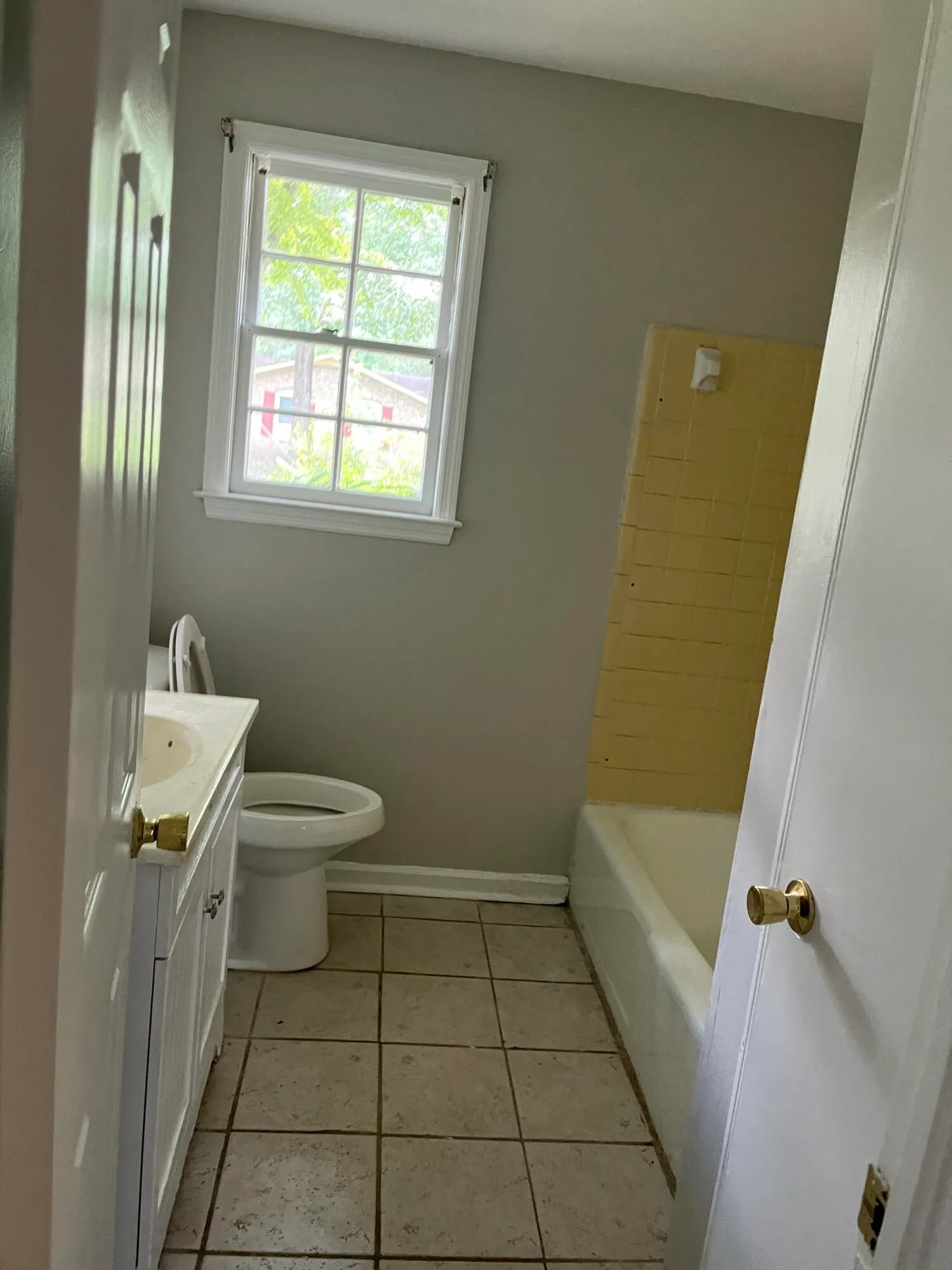 Property image 5 at 4852 Foxwood Drive, North Charleston, SC 29418