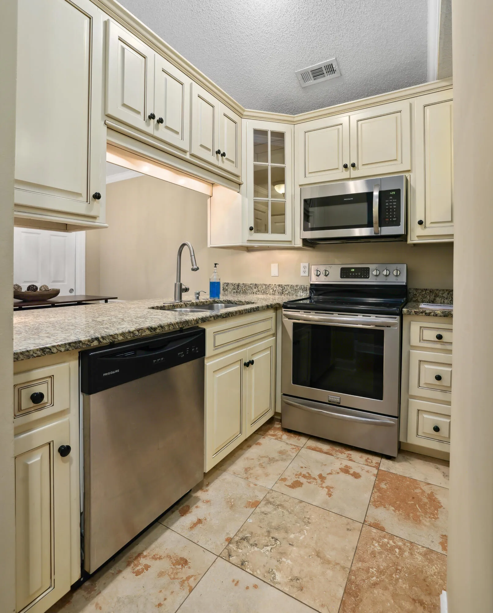 Property image 3 at 188 Midland Parkway 110, Summerville, SC 29485