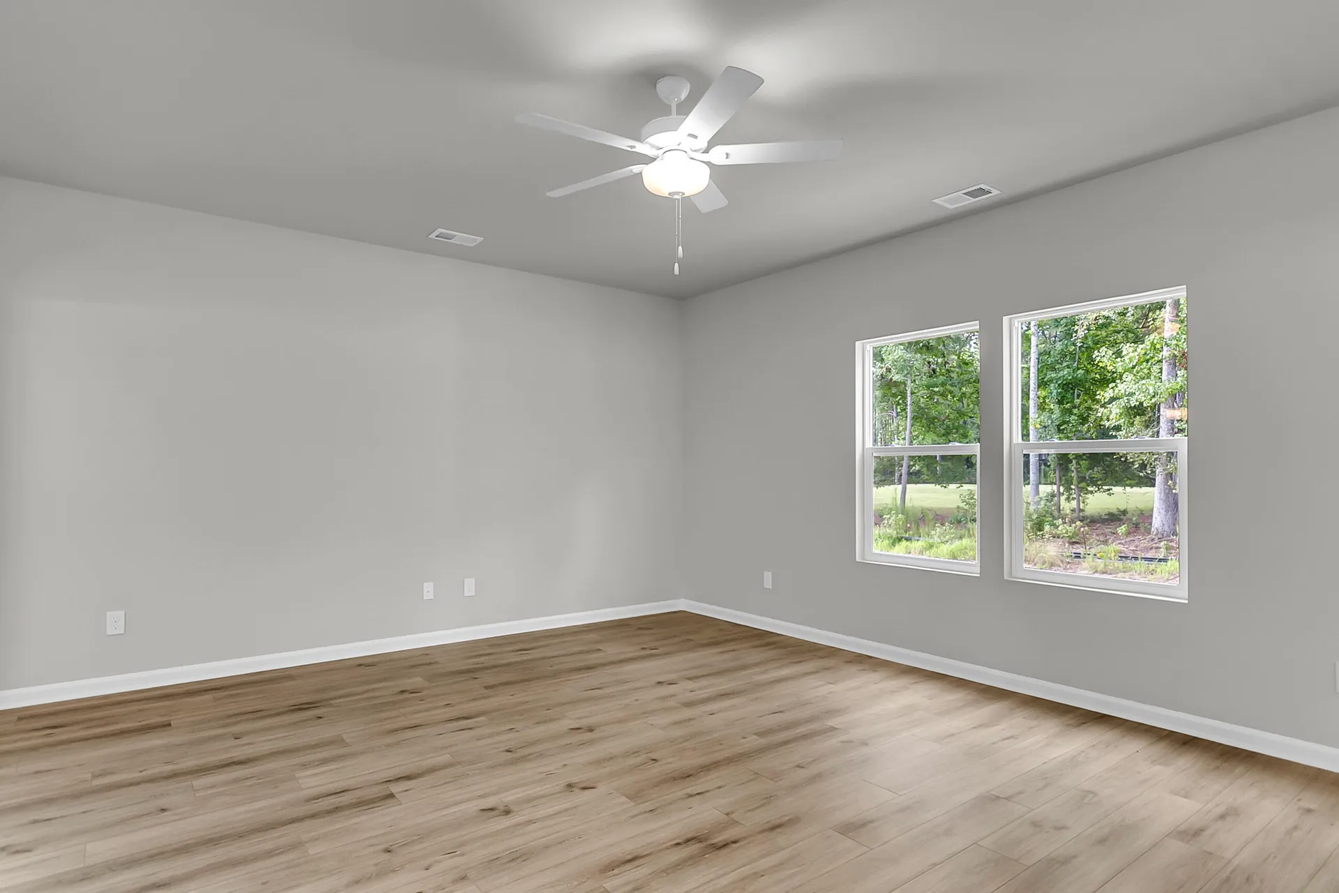 Property image 2 at 1015 Carolina Way, Manning, SC 29102