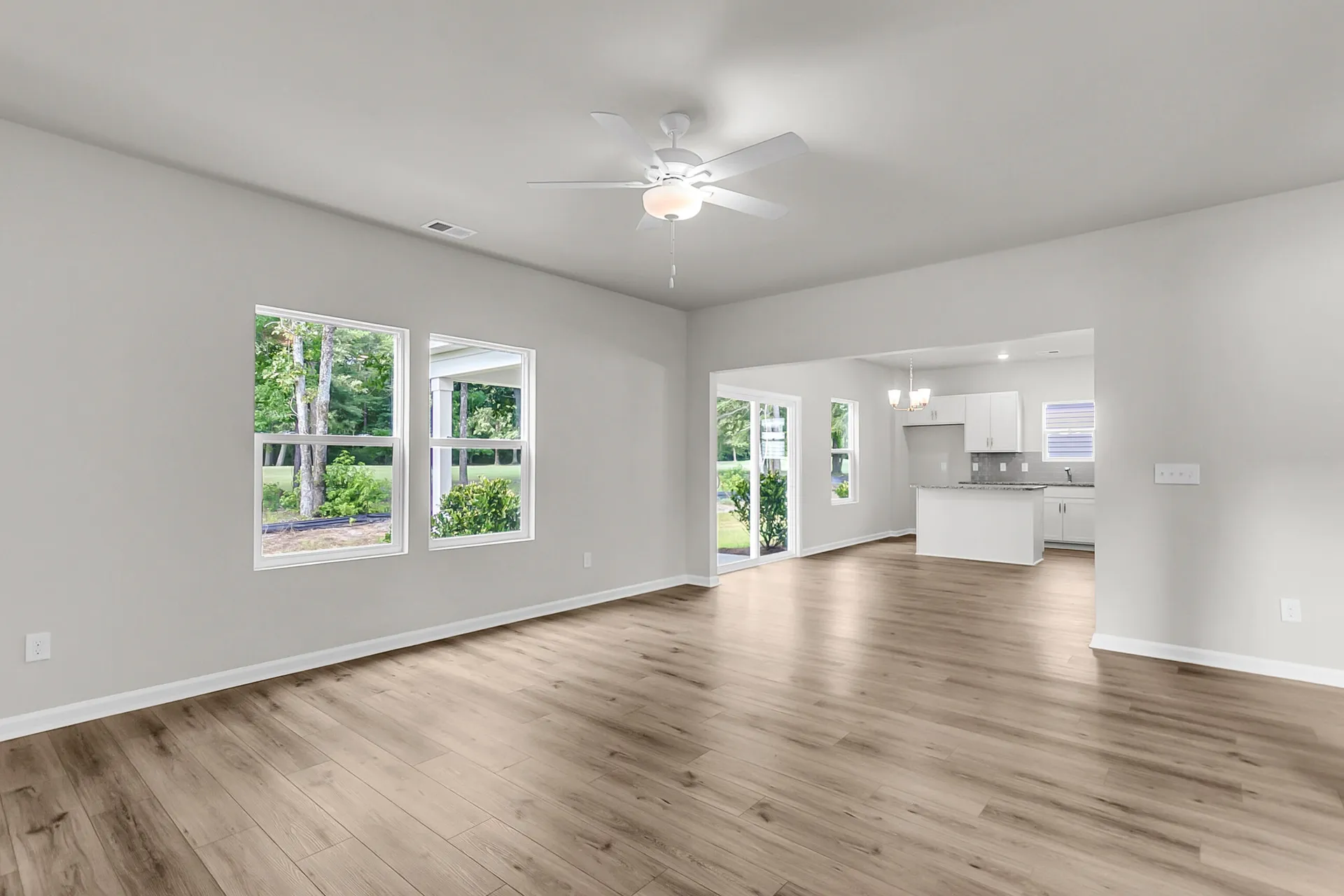 Property image 3 at 1015 Carolina Way, Manning, SC 29102