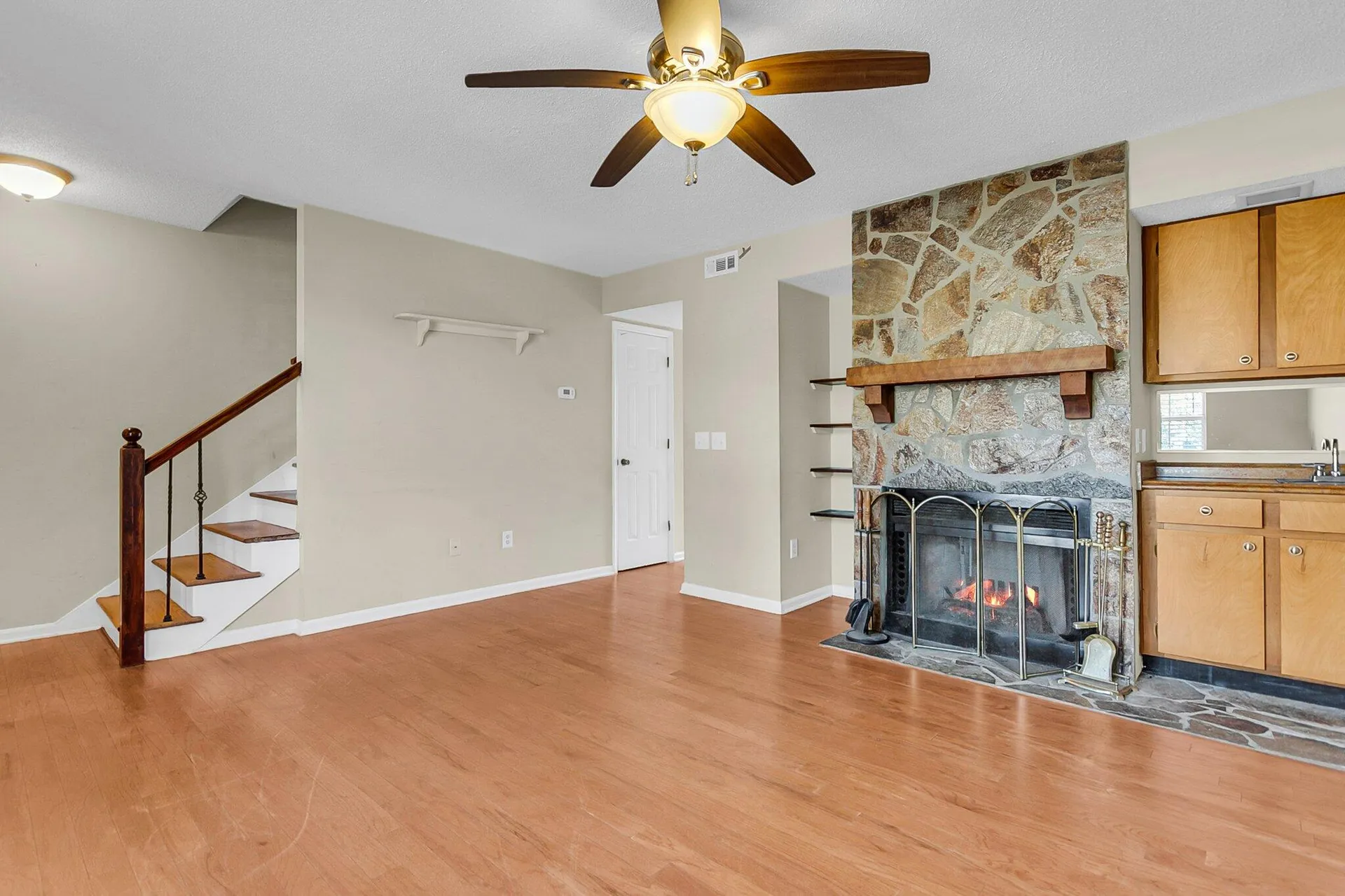 Property image 5 at 7875 Sandida Court, North Charleston, SC 29418