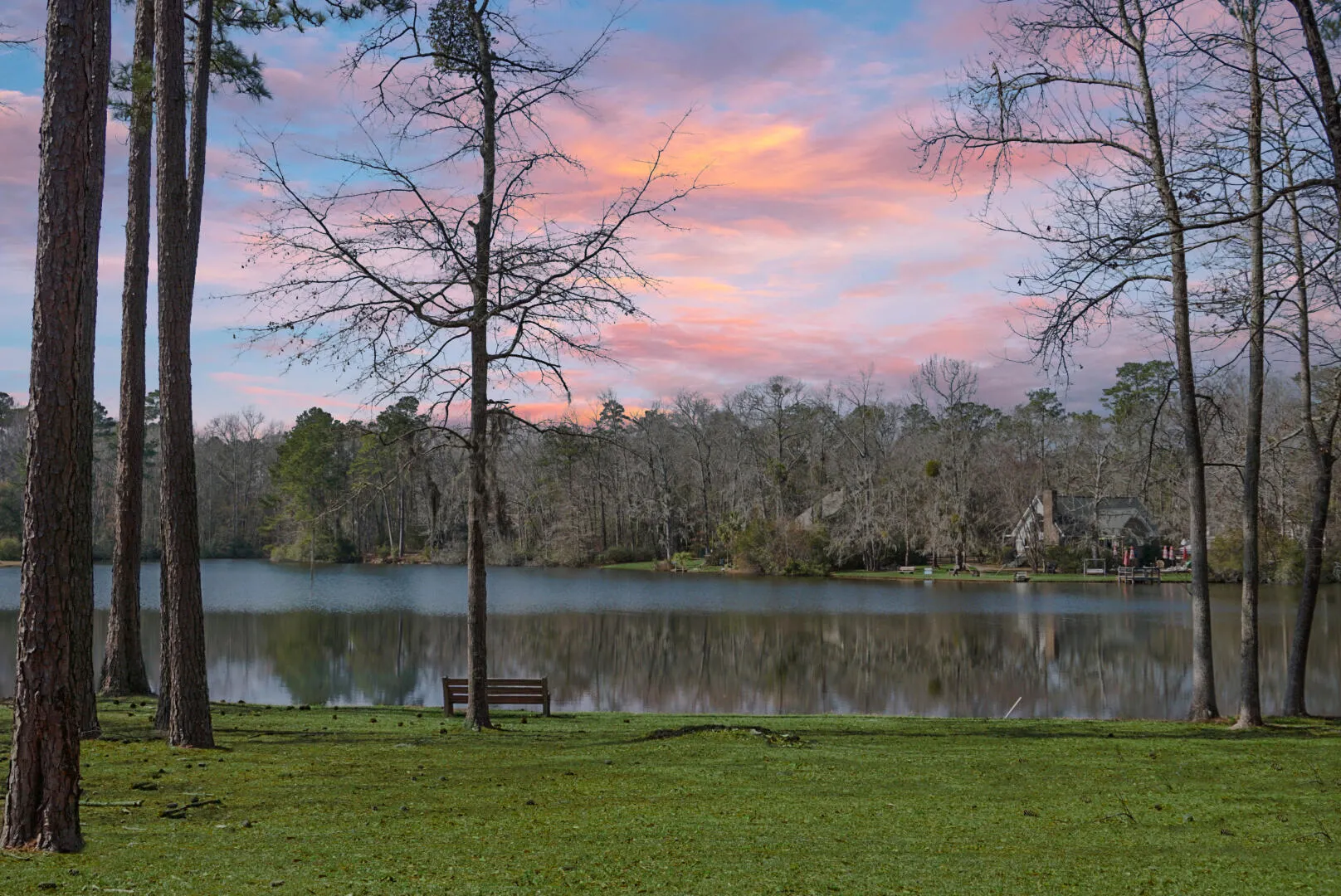 Santee Lakes, Elloree Community
