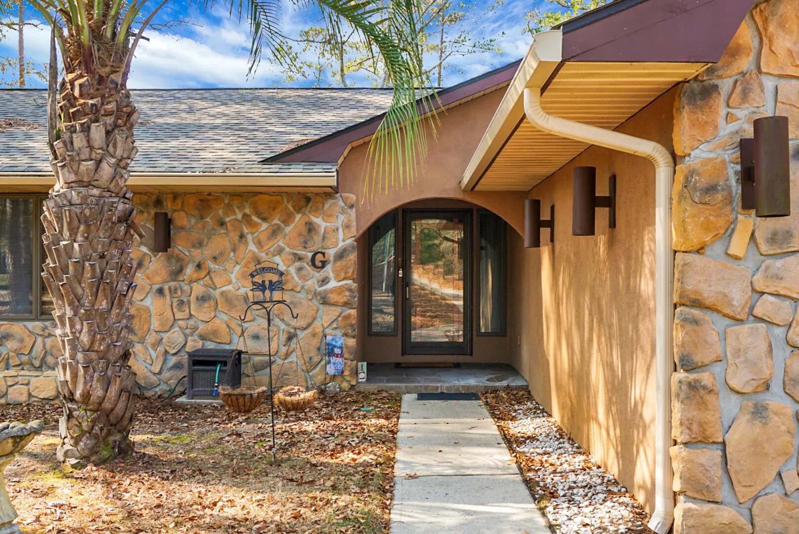 Property image 2 at 1 Santee Lakes Court, Elloree, SC 29047