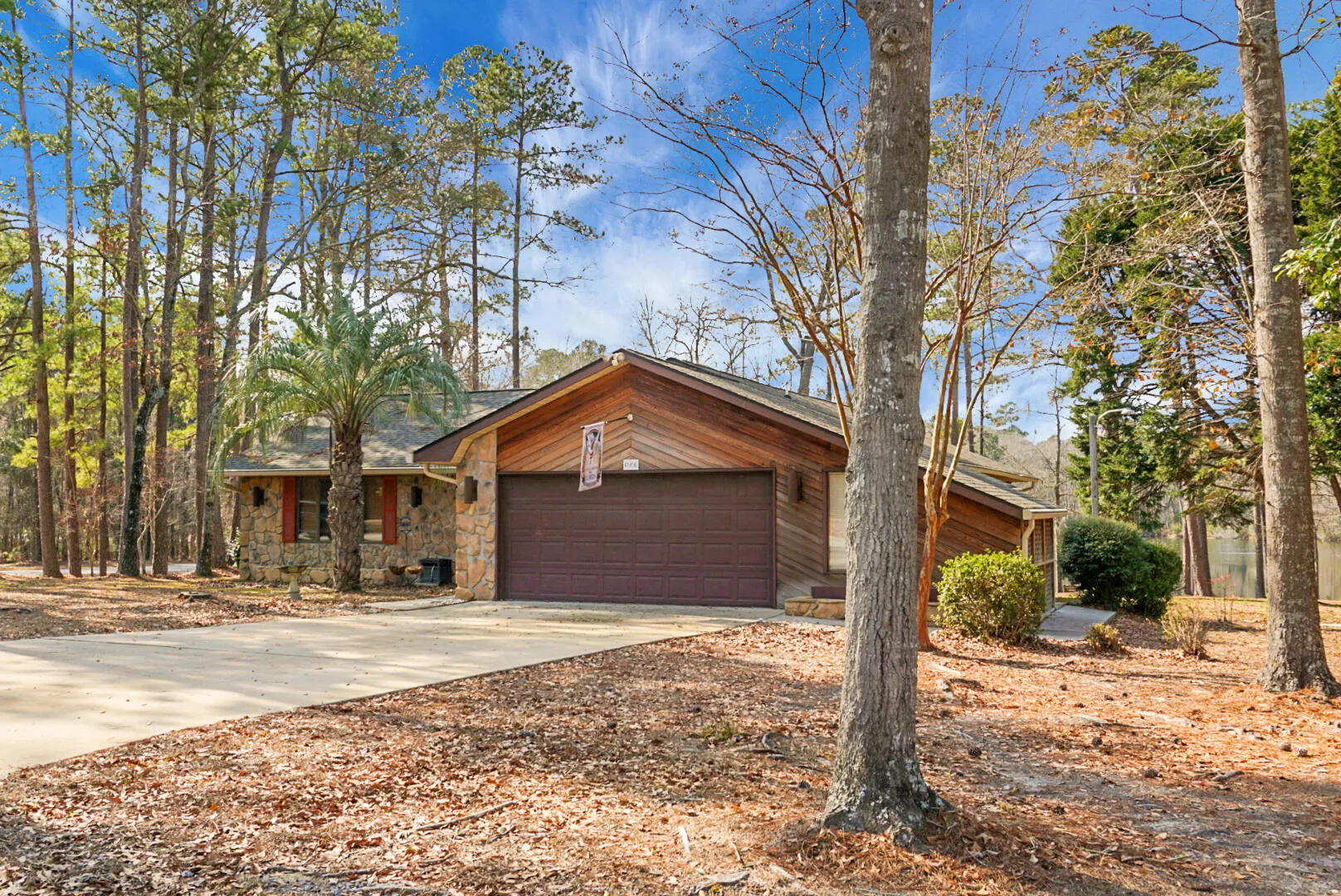 Property image 4 at 1 Santee Lakes Court, Elloree, SC 29047
