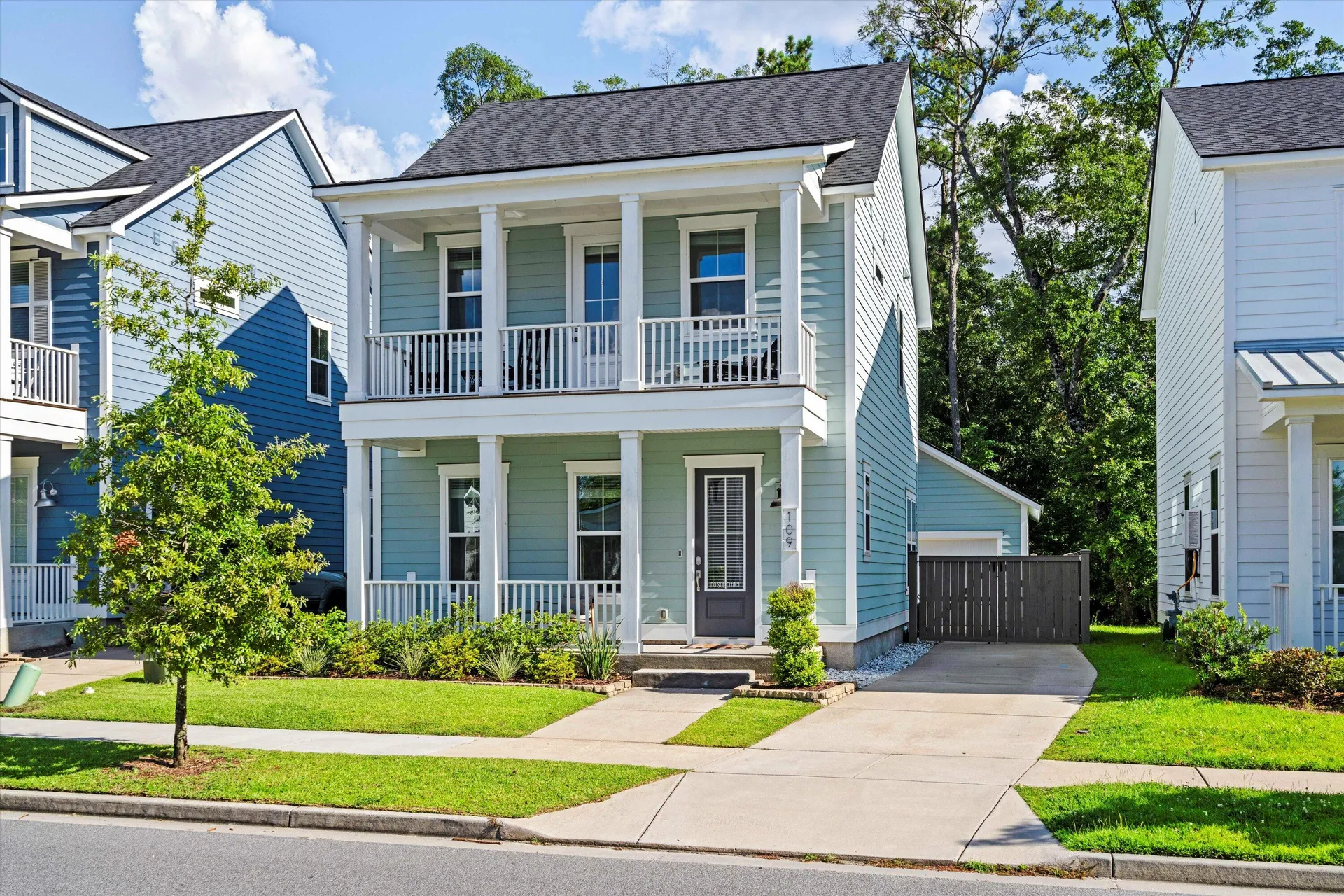 109 W Respite Lane