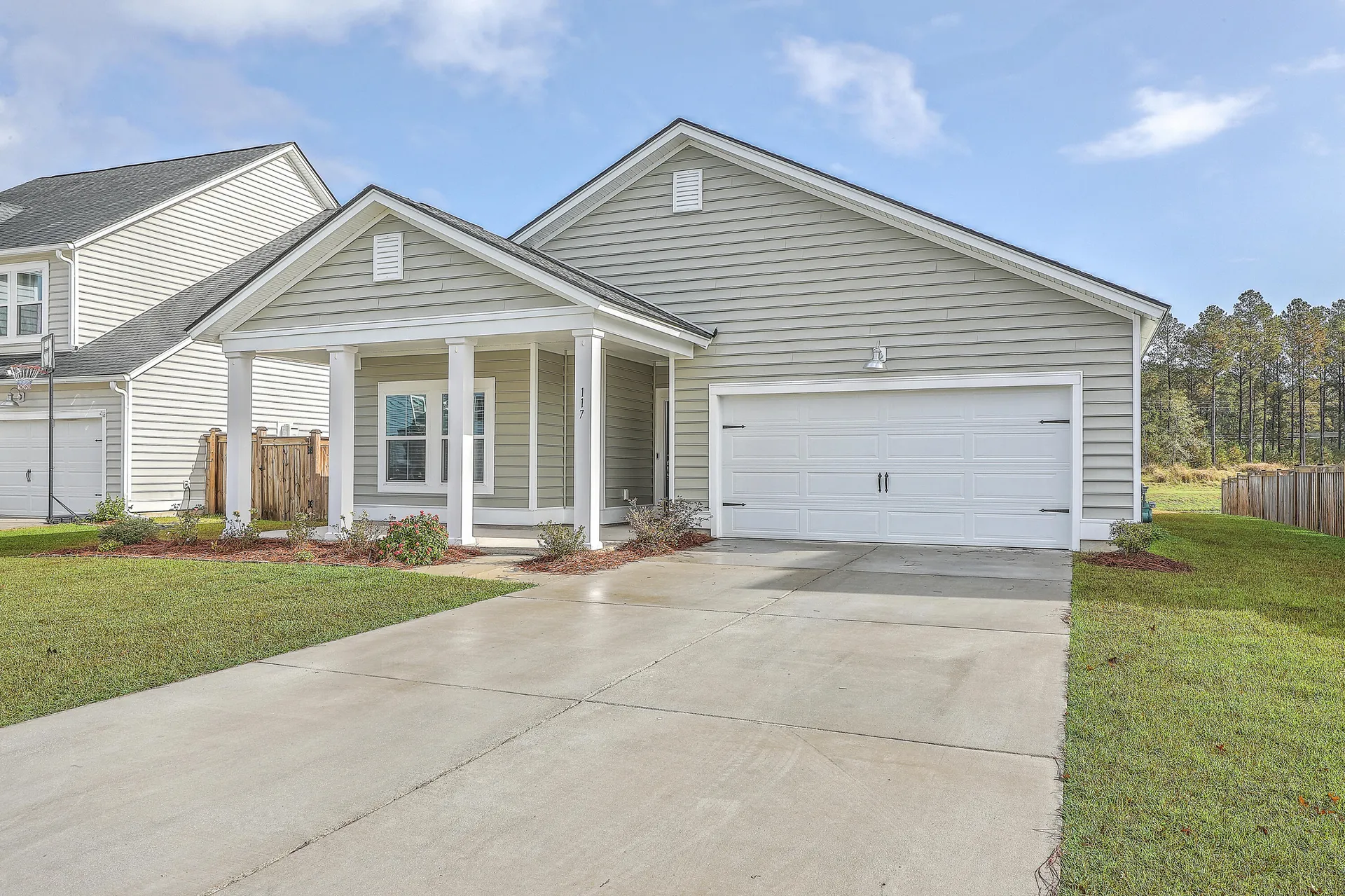 Property image 3 at 117 Oyster Tide Avenue, Summerville, SC 29485