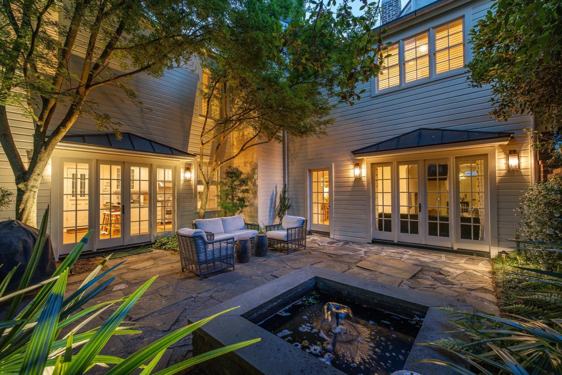 Property image 2 at 35 Tradd Street, Charleston, SC 29401