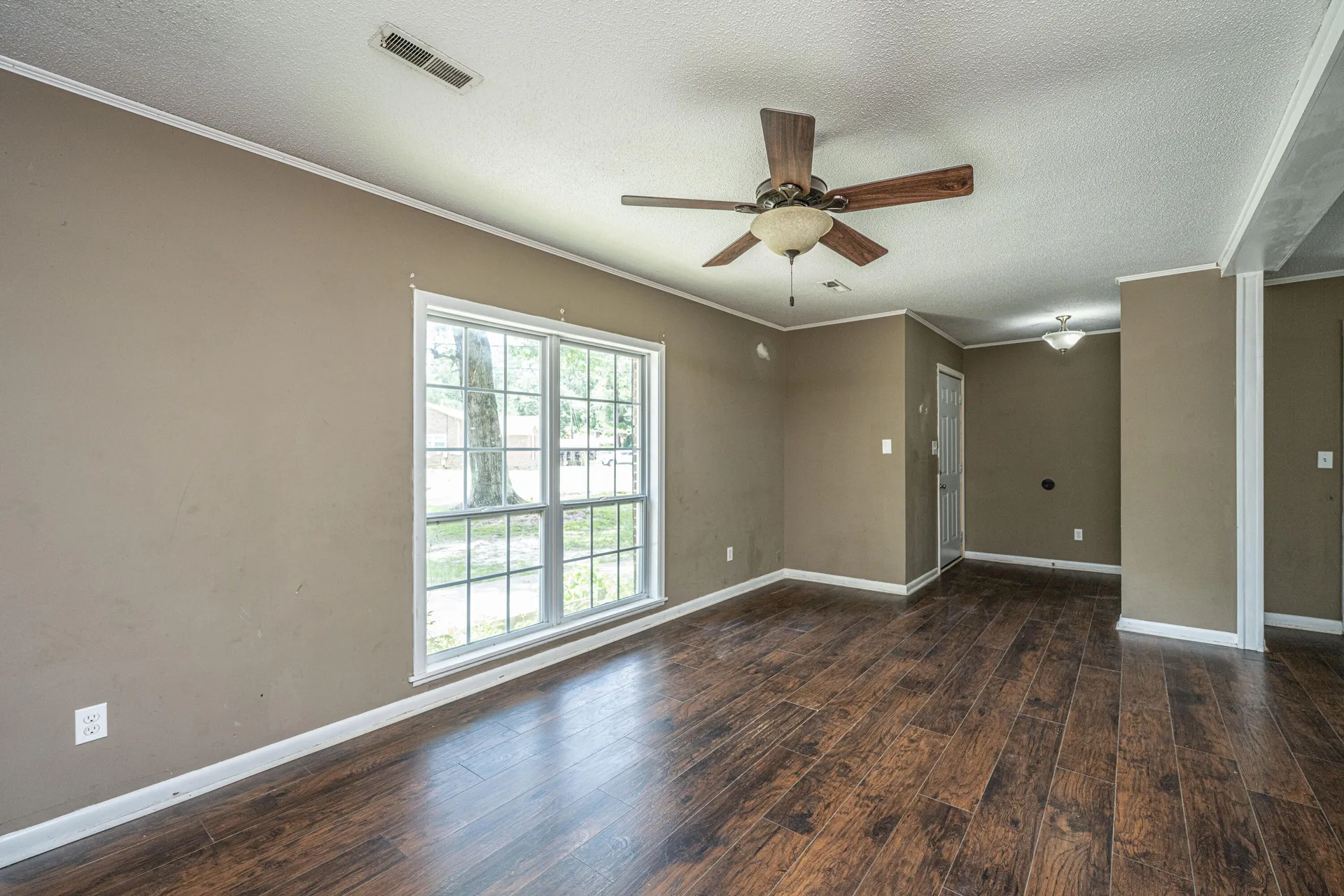 Property image 2 at 610 Old Golf Road, Summerville, SC 29483
