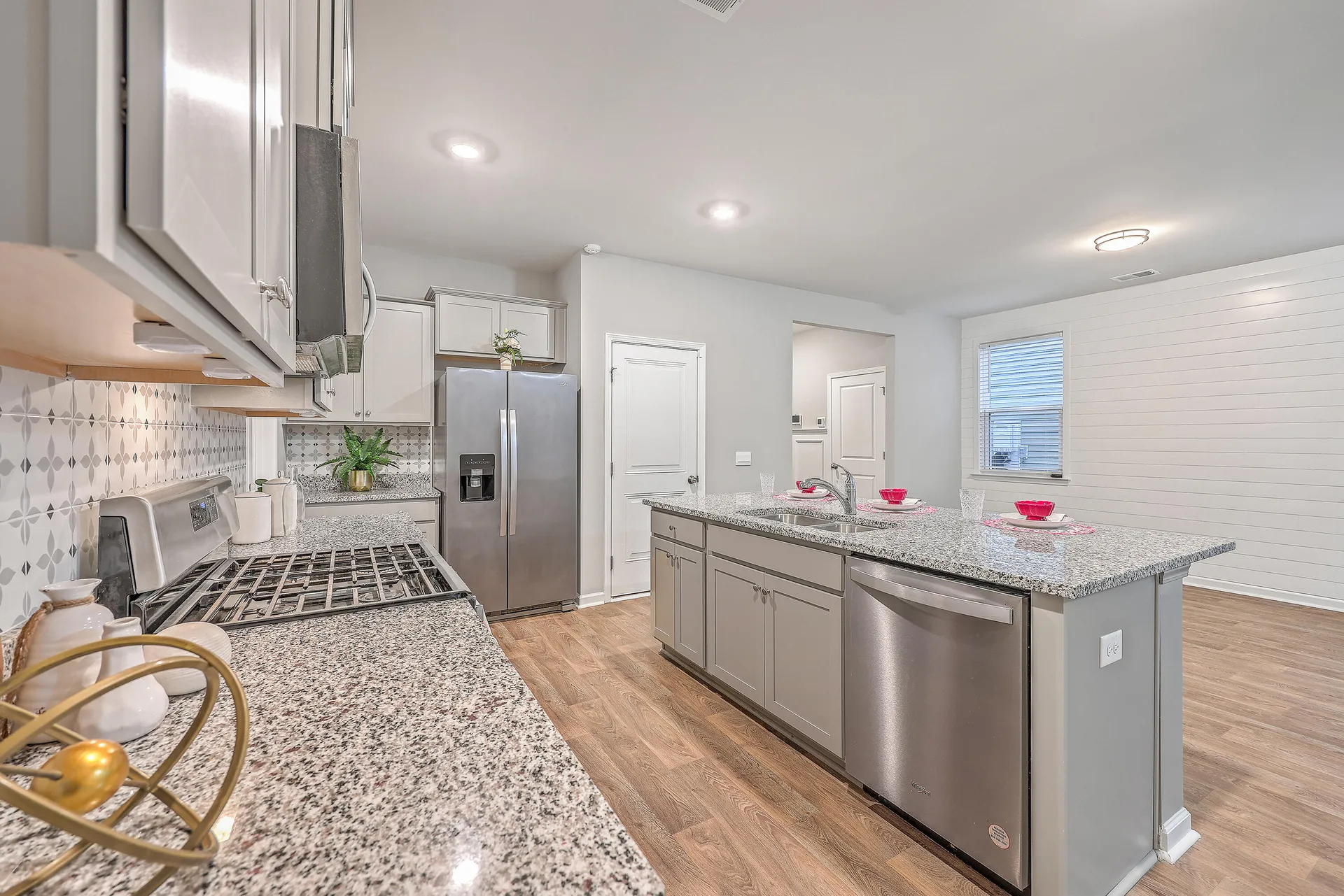 Property image 4 at 343 Lake Ridge Boulevard, Summerville, SC 29483