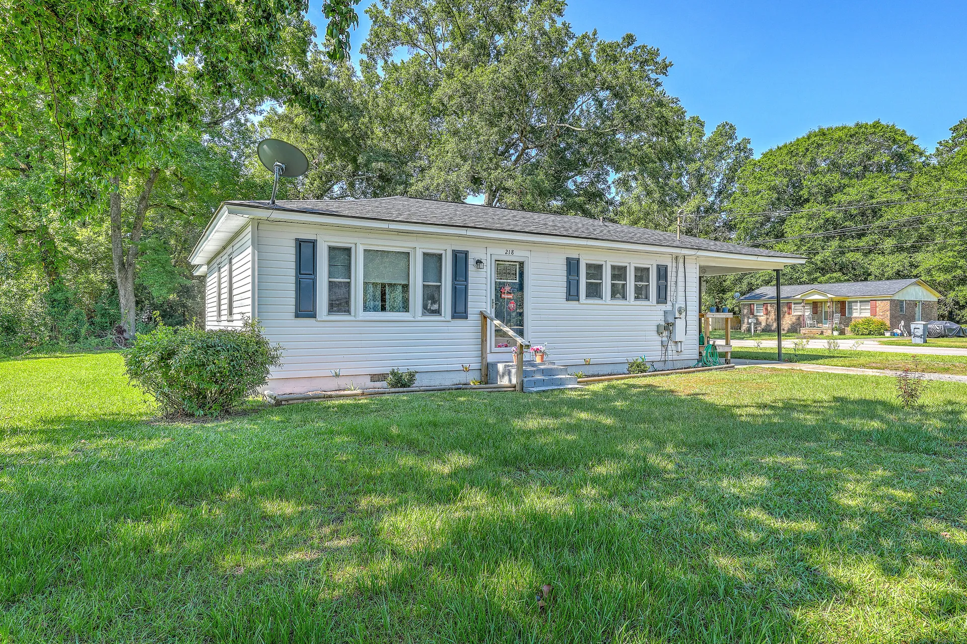 Property image 2 at 218 Breedin Street, Manning, SC 29102